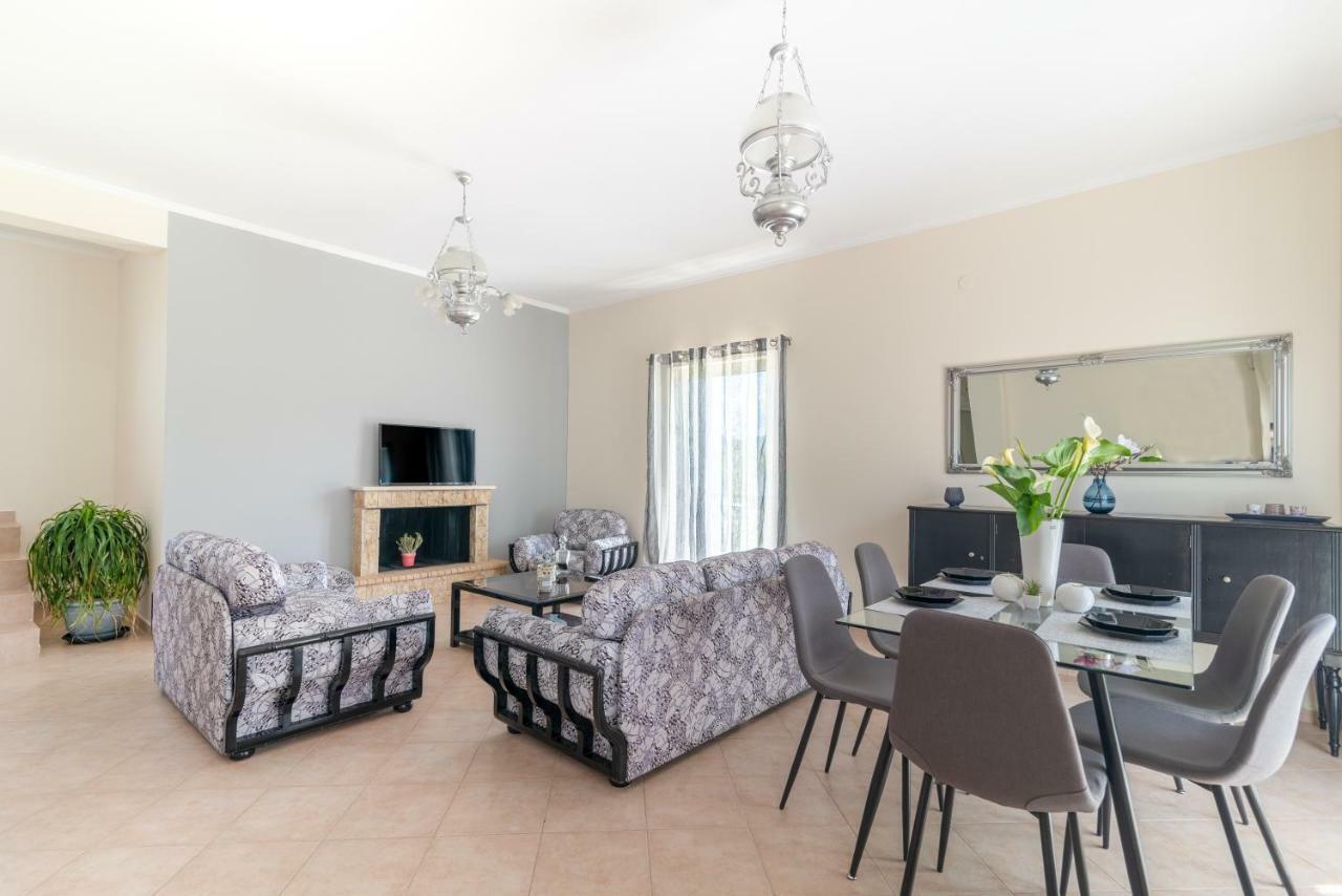Villa Eleni 자하로 외부 사진